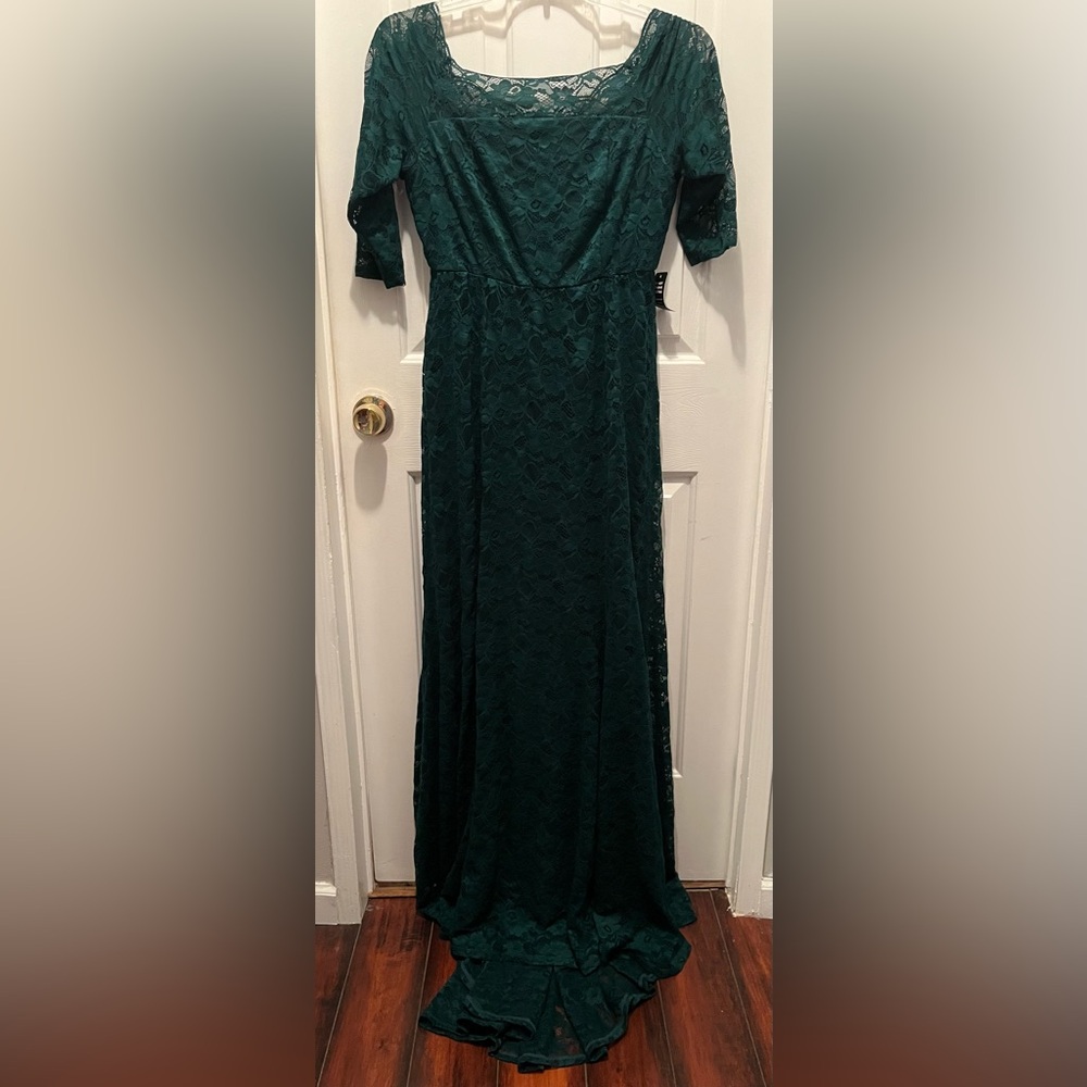 Torrid Dress Maxi Womens Size 14 NEW! Lace Gown Formal Wedding Gala Ball Green
